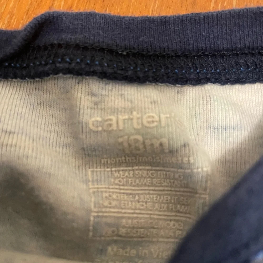 2 Pack Carter’s Boys Pajamas Size 18m